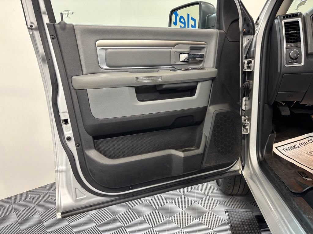 Used 2018 RAM 1500 Big Horn AWD/4WD image 11