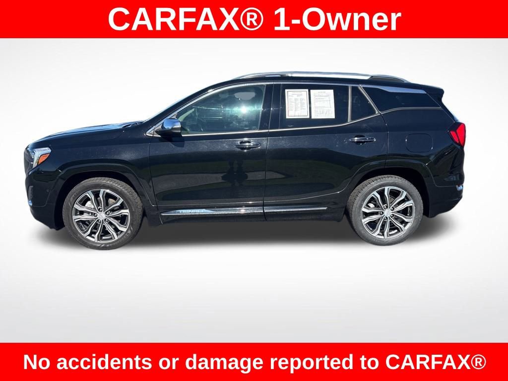 Used 2020 GMC Terrain Denali w/ Denali Premium Package image 2
