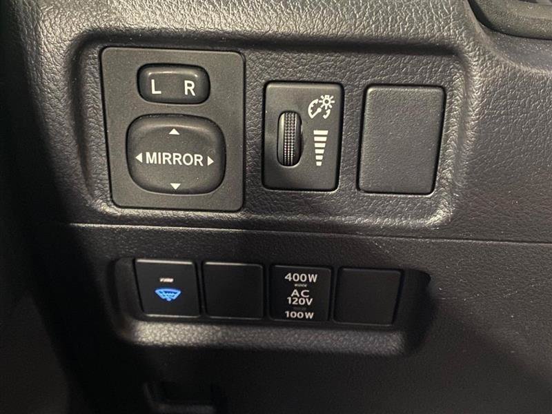 Used 2016 Toyota 4Runner SR5 Premium AWD/4WD image 27