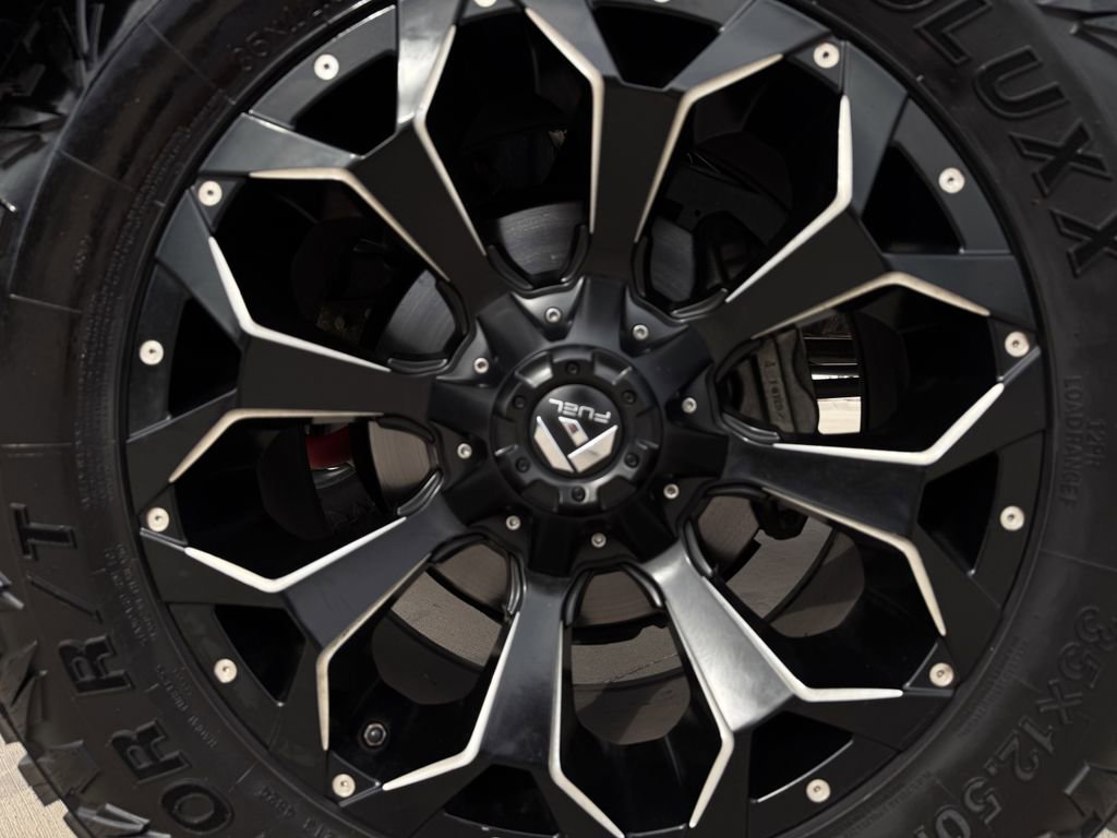 Used 2019 Toyota Tundra SR5 w/ TRD Sport Package image 9