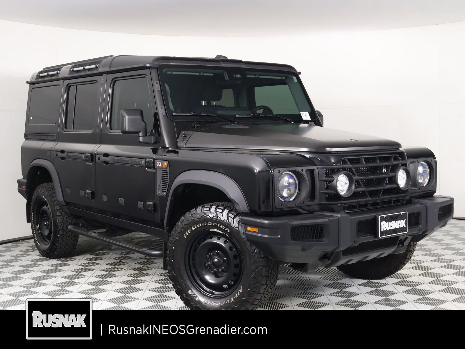 Used 2024 INEOS Grenadier Station Wagon AWD/4WD image 1