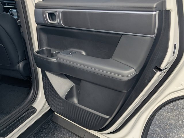 Used 2024 Hyundai Santa Fe SEL image 16