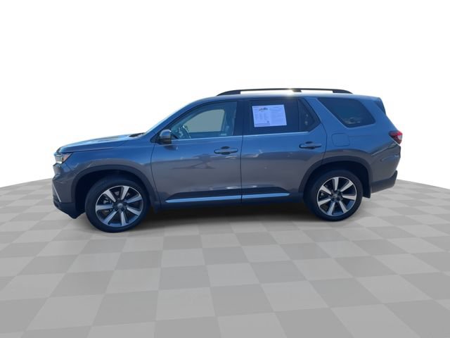Used 2024 Honda Pilot Touring image 5