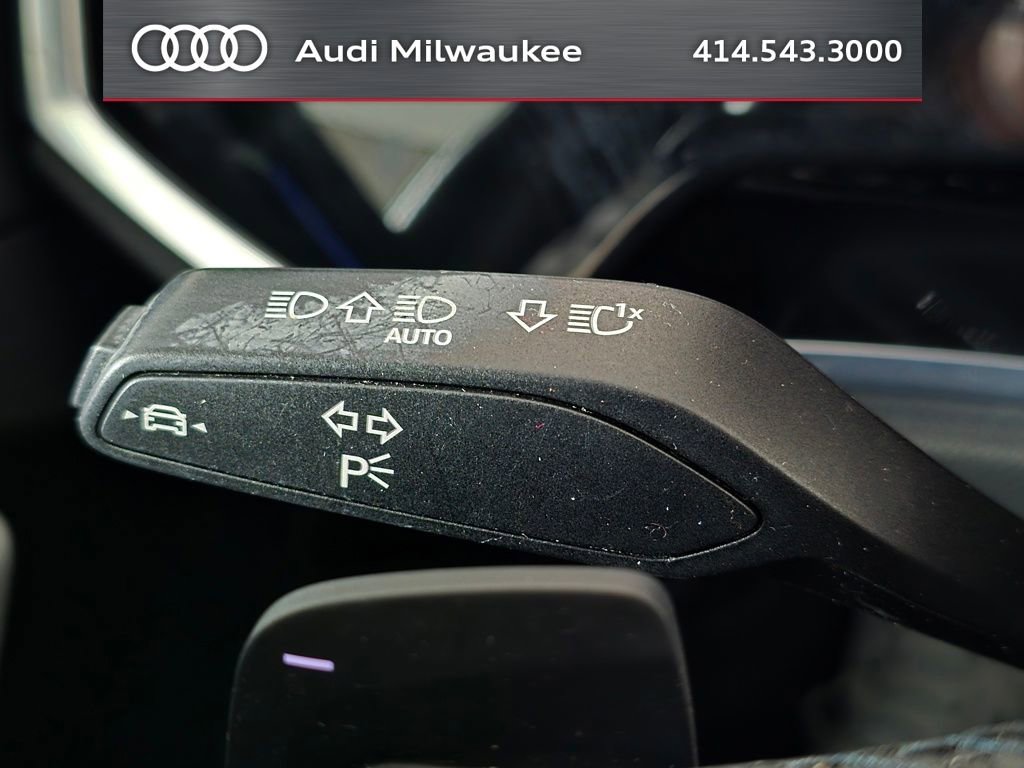 Certified 2023 Audi Q3 2.0T Premium Plus w/ Premium Plus Package AWD/4WD image 34