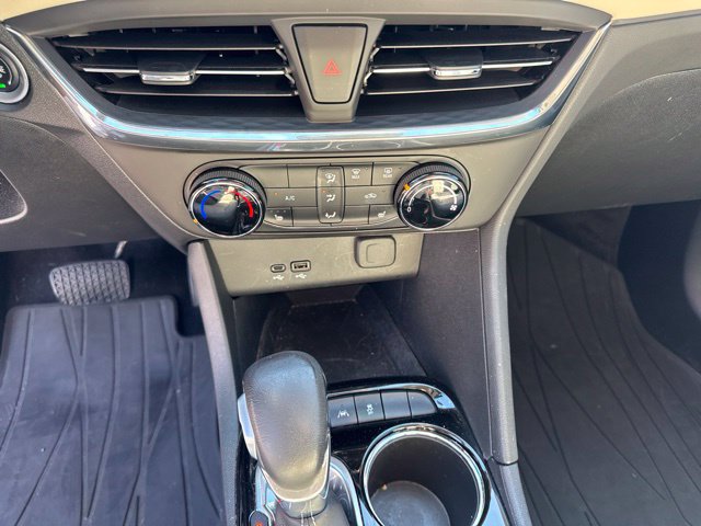 Used 2024 Buick Encore GX Preferred w/ Comfort Package AWD/4WD image 22