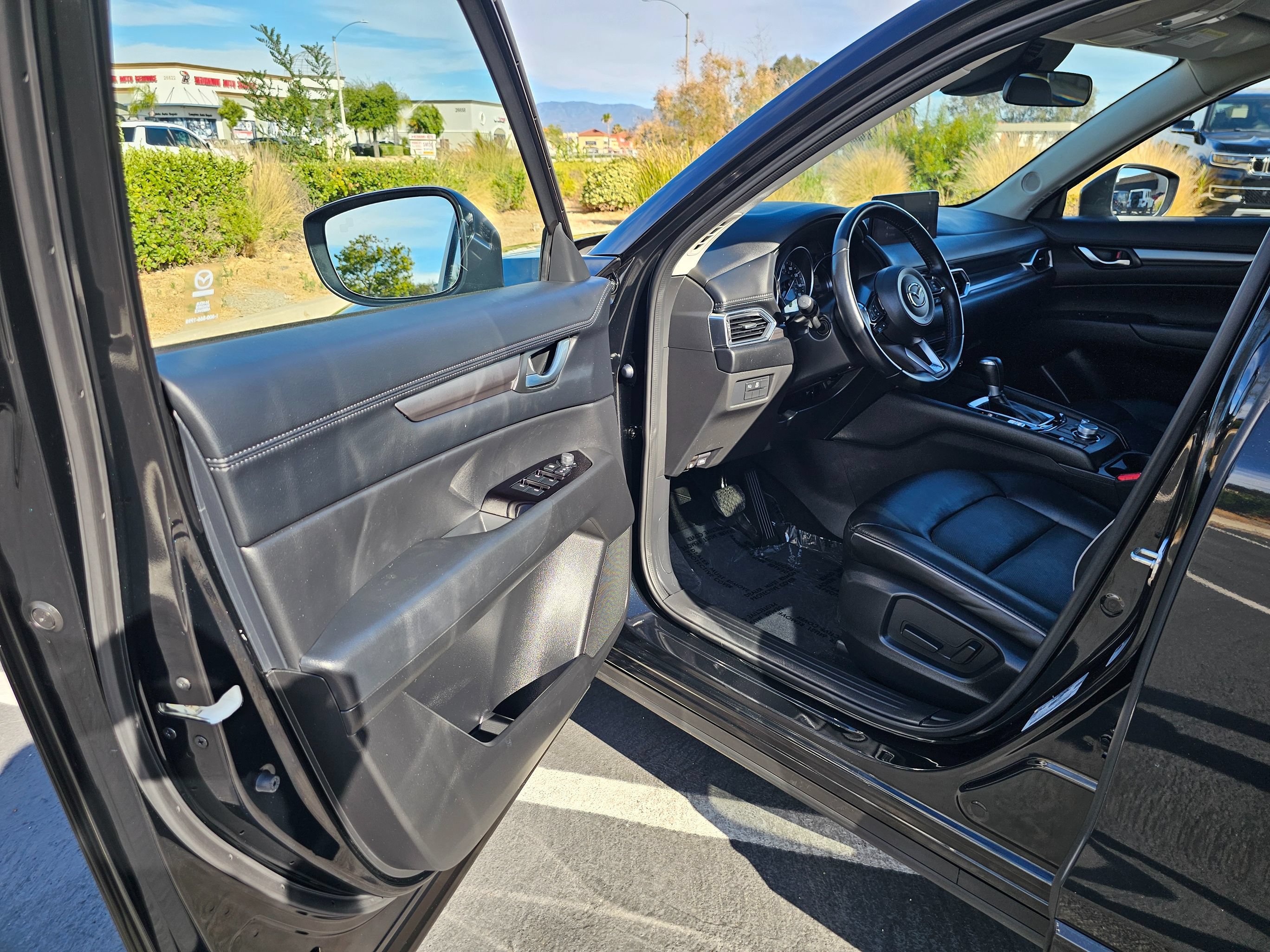 Used 2025 MAZDA CX-5 AWD 2.5 S w/ Select Package image 15