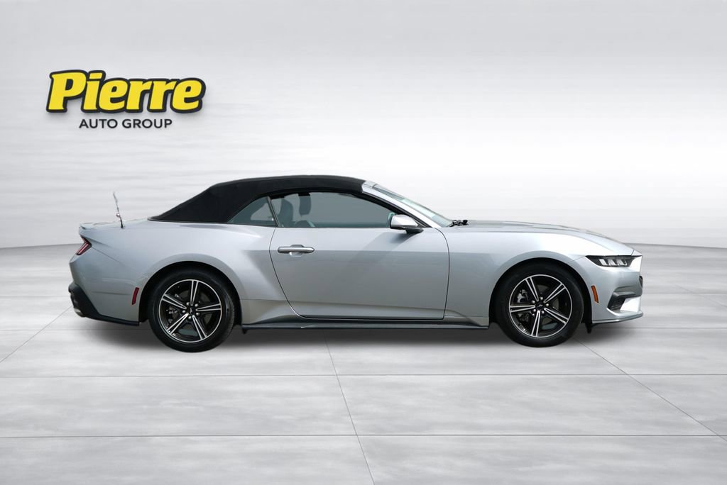 Used 2024 Ford Mustang Premium RWD image 3