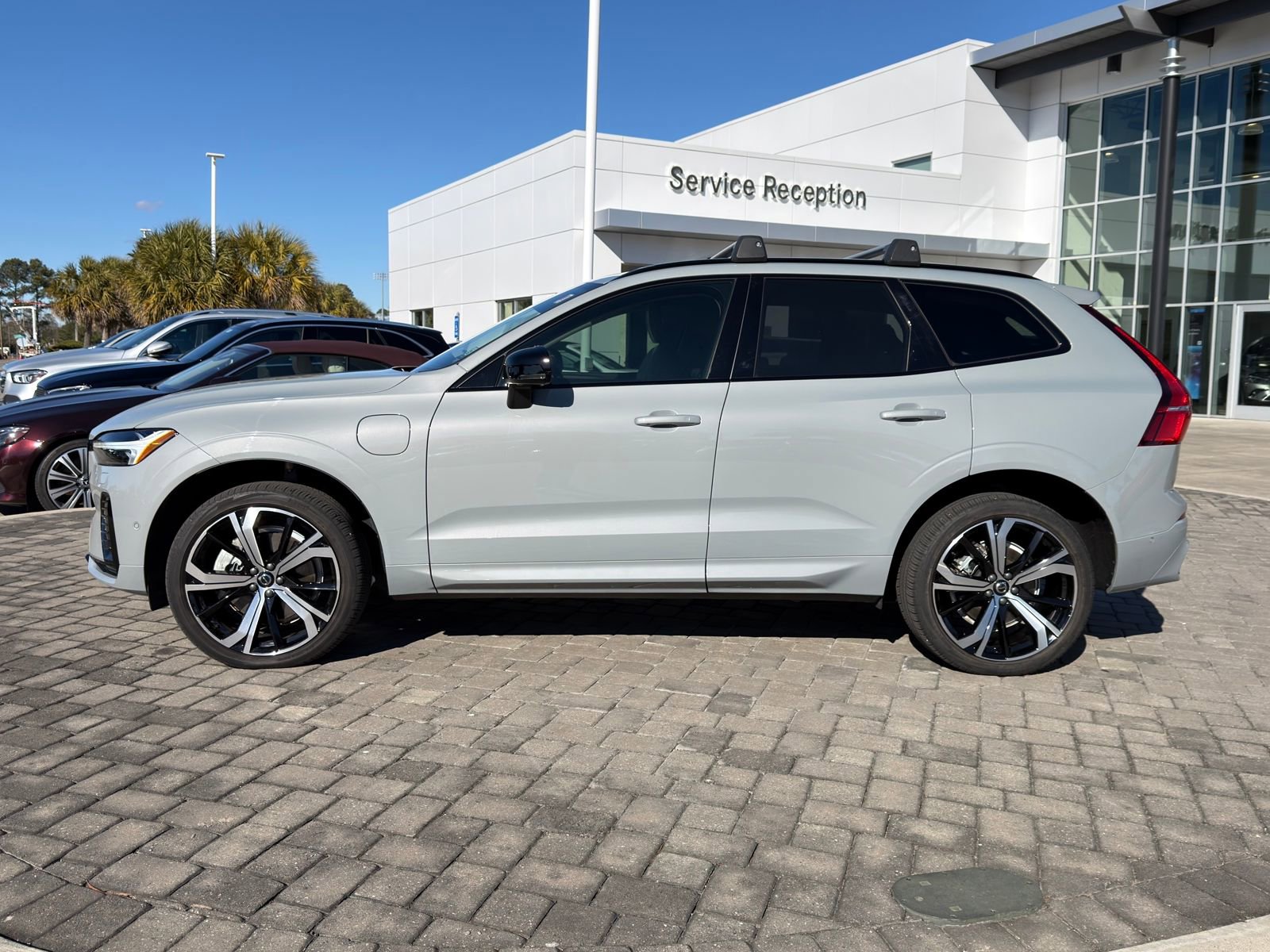 Used 2024 Volvo XC60 T8 Ultimate w/ Protection Package Premier image 12