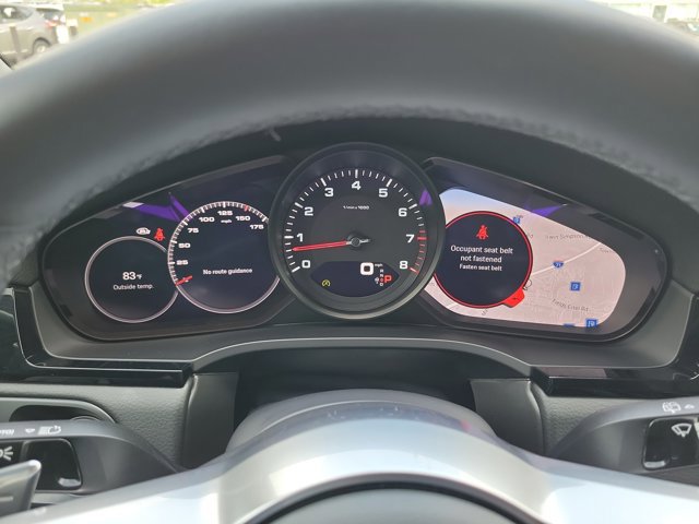 Certified 2023 Porsche Cayenne Platinum Edition AWD/4WD image 31