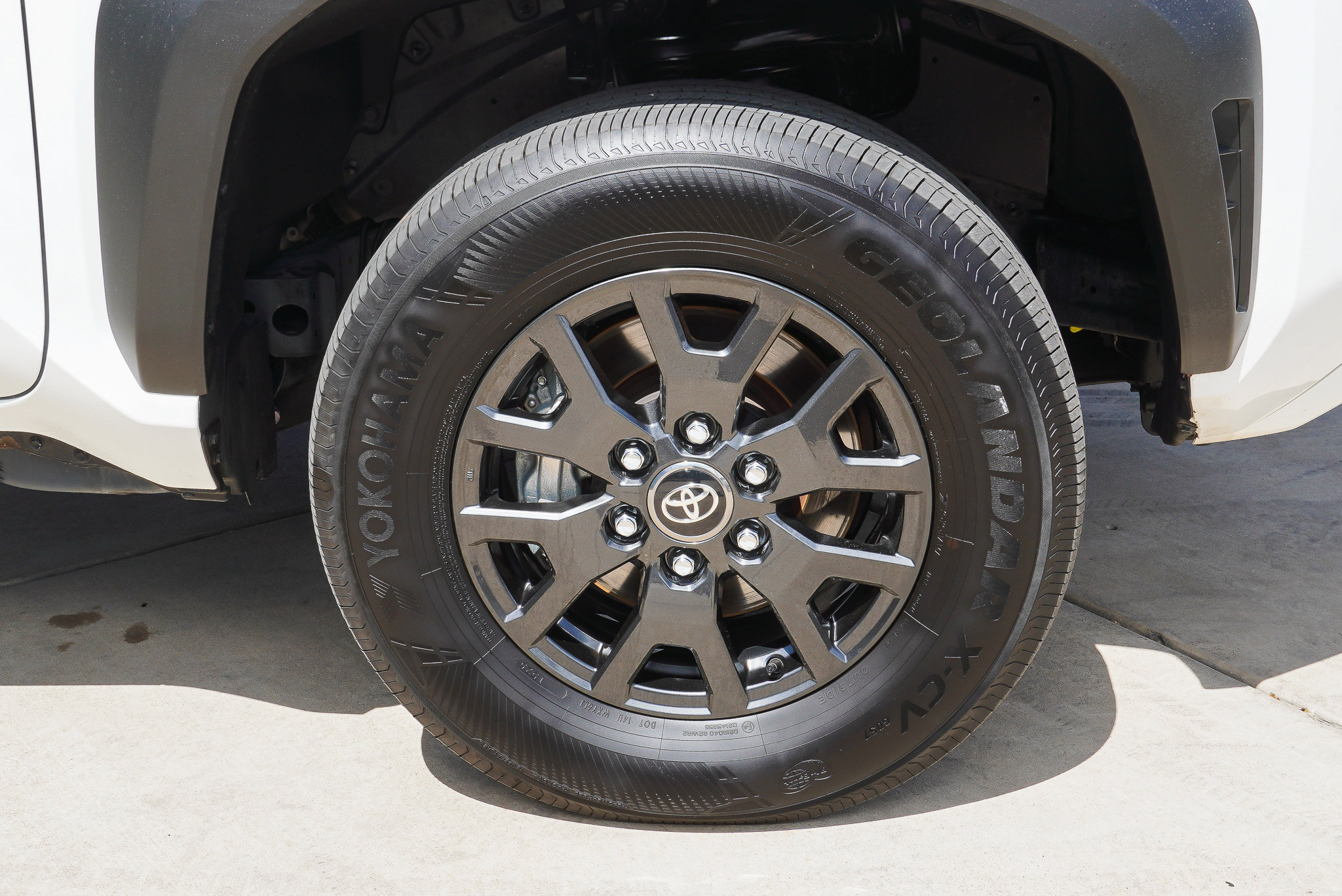 Used 2025 Toyota 4Runner SR5 AWD/4WD image 10