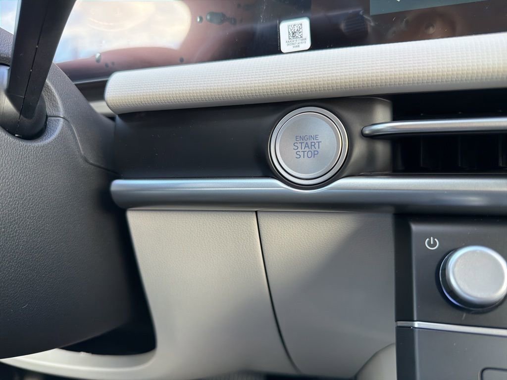 New 2026 Hyundai Tucson SE image 33