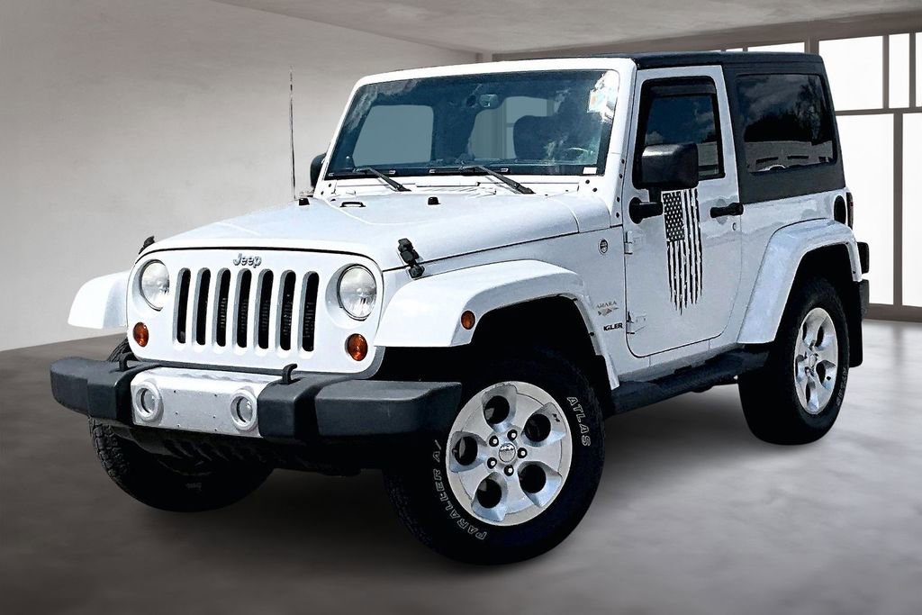 Used 2013 Jeep Wrangler Sahara w/ Dual Top Group AWD/4WD image 3