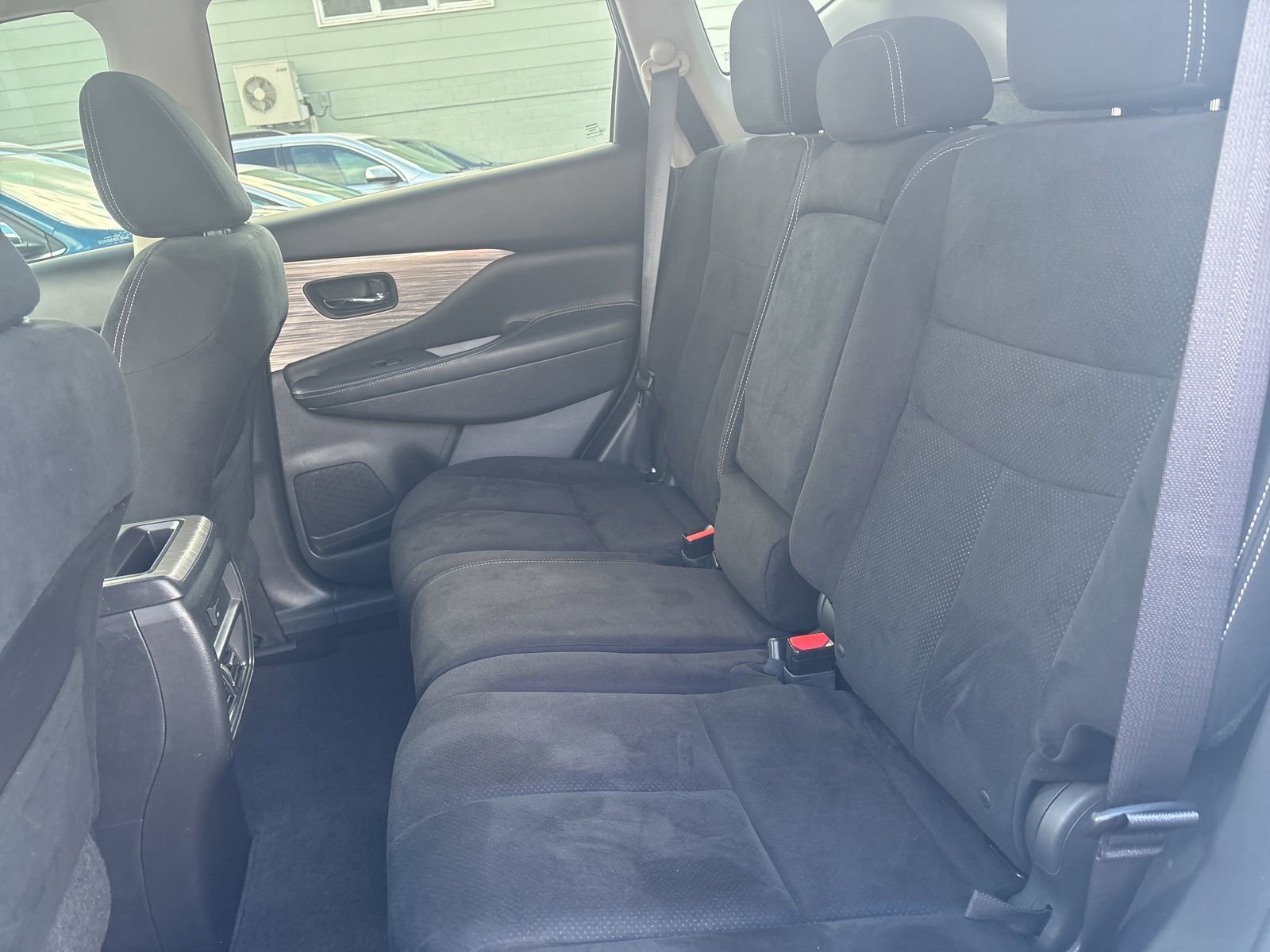 Used 2016 Nissan Murano SV image 12