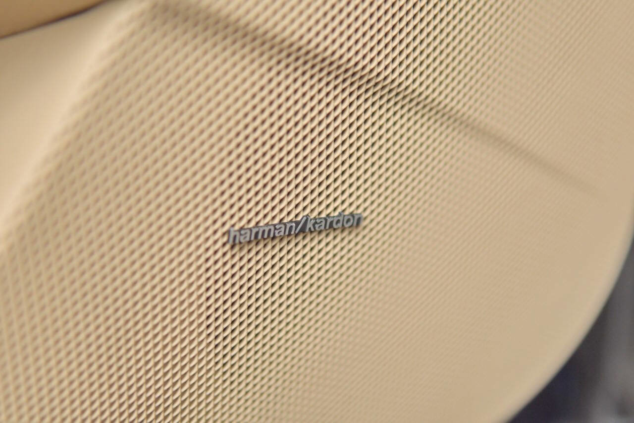 Used 2009 Mercedes-Benz E 350 4MATIC Wagon image 21