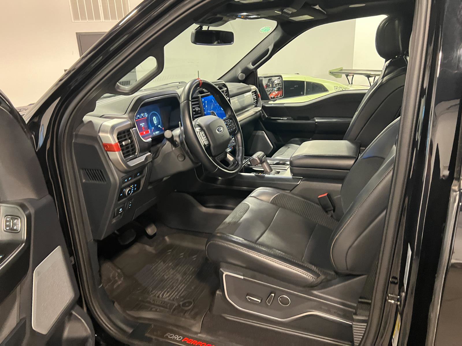 Used 2023 Ford F150 Raptor AWD/4WD image 10