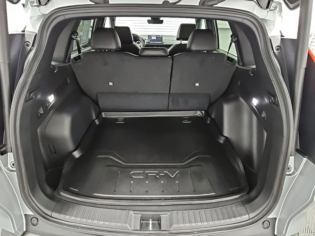 Used 2025 Honda CR-V Sport-L image 35