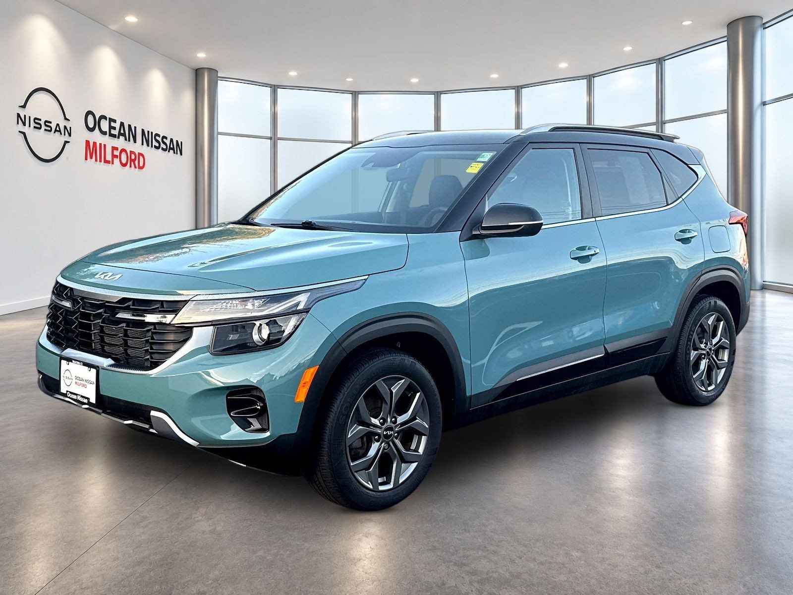 Used 2024 Kia Seltos S AWD/4WD image 1
