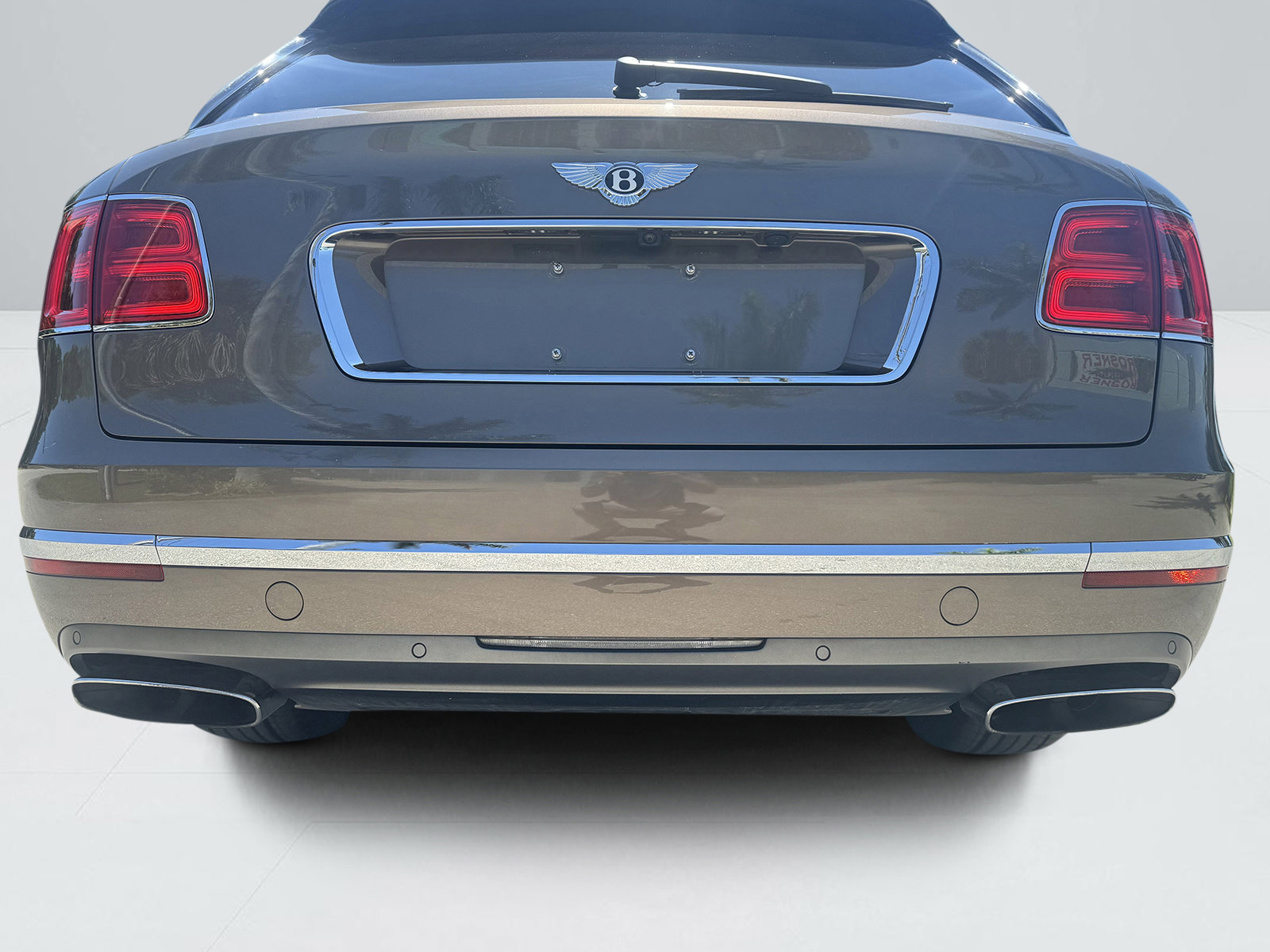 Used 2018 Bentley Bentayga image 10