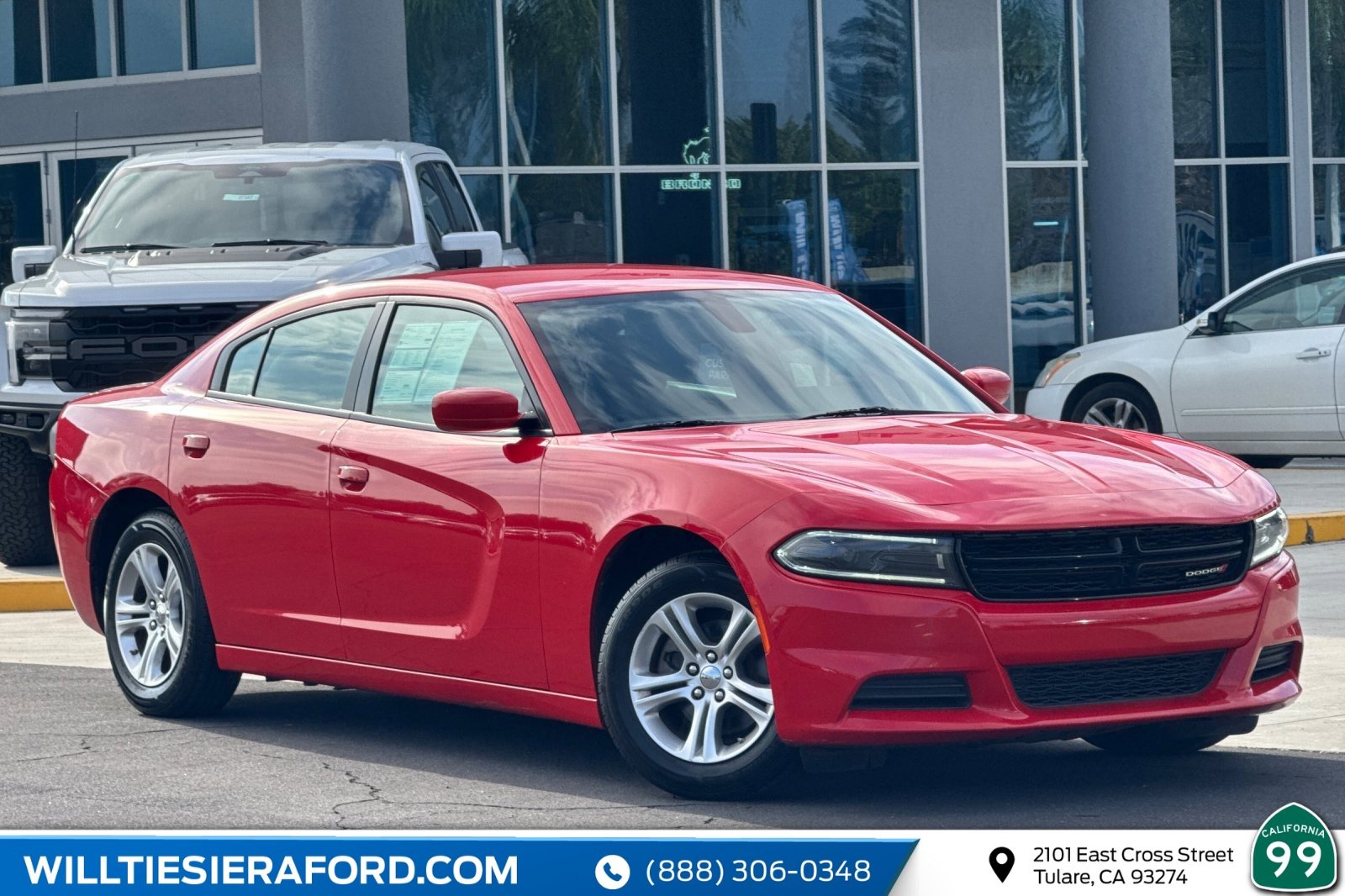 Used 2022 Dodge Charger SXT image 1