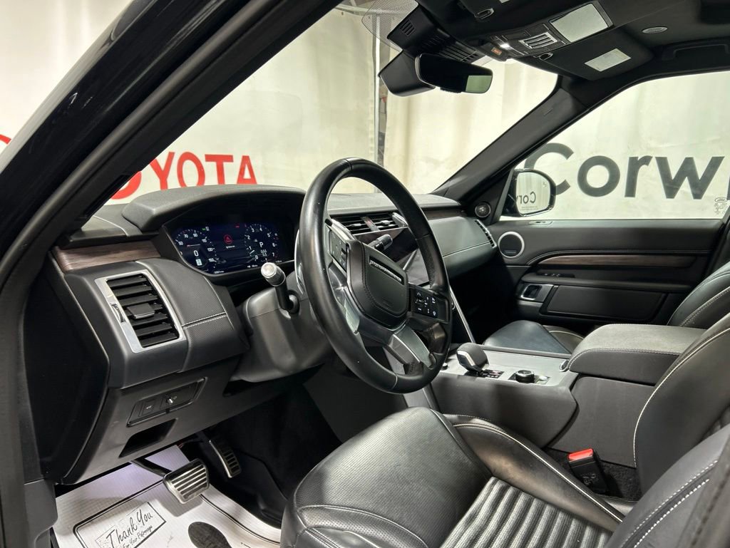 Used 2022 Land Rover Discovery HSE R-Dynamic AWD/4WD image 22