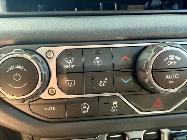 New 2025 Jeep Wrangler Rubicon image 23