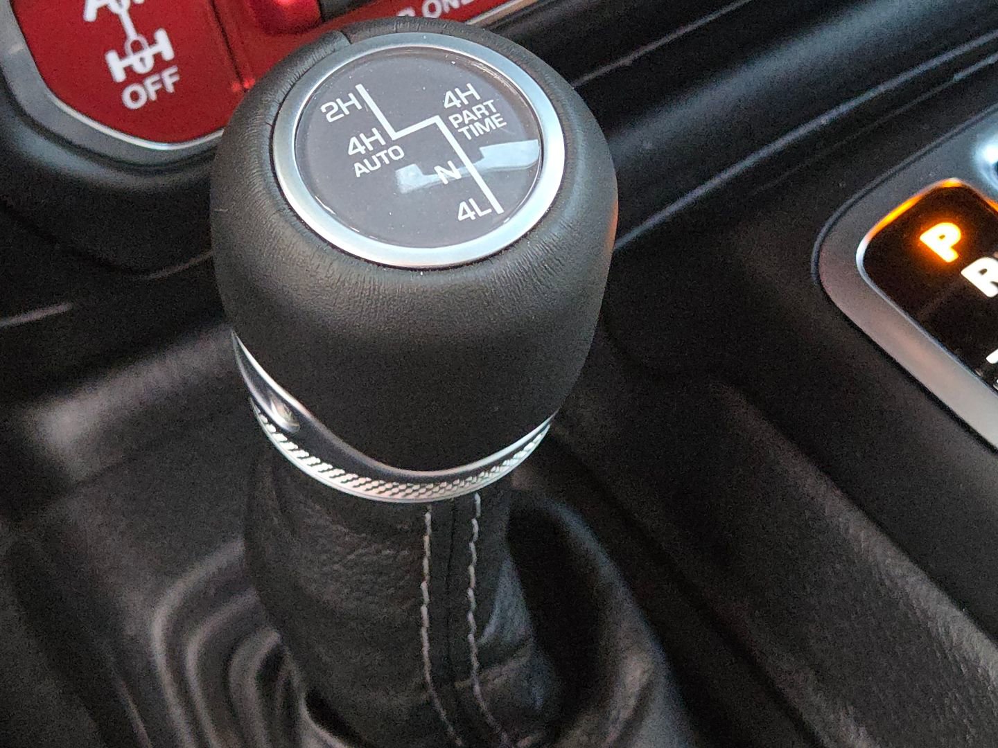 Used 2024 Jeep Wrangler Unlimited Rubicon 4xe image 5