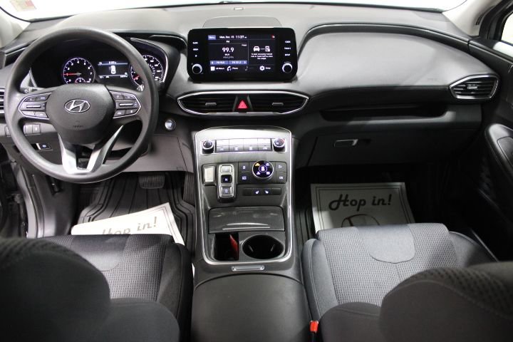 Used 2022 Hyundai Santa Fe SEL image 2
