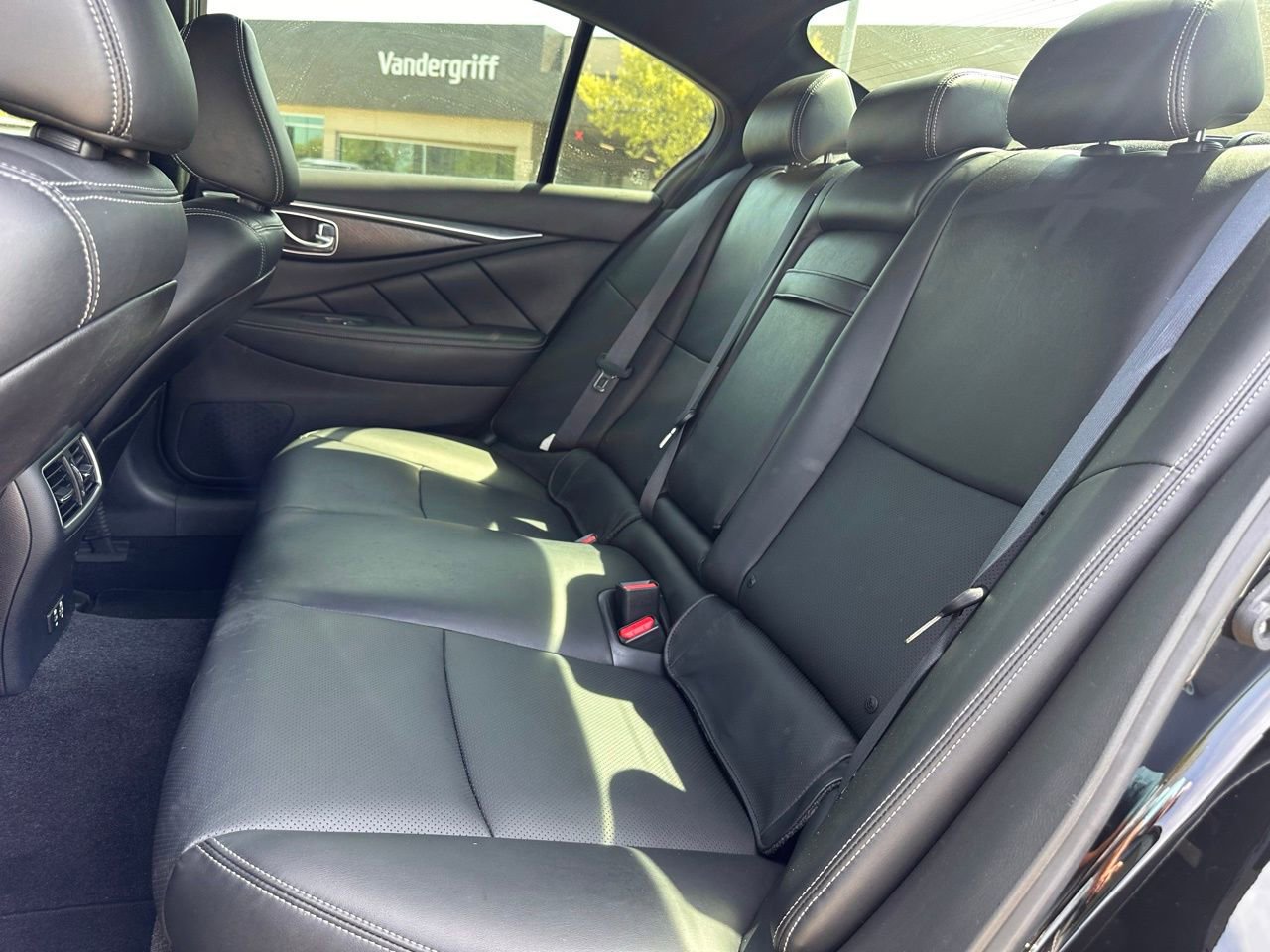 Used 2023 INFINITI Q50 Sensory image 15