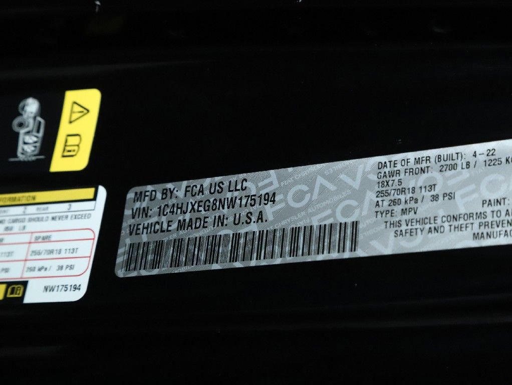 Used 2022 Jeep Wrangler Unlimited Sahara image 19