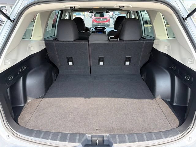Used 2023 Subaru Forester Premium AWD/4WD image 23