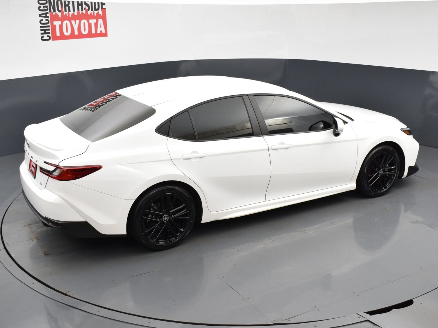 Used 2026 Toyota Camry SE FWD image 20