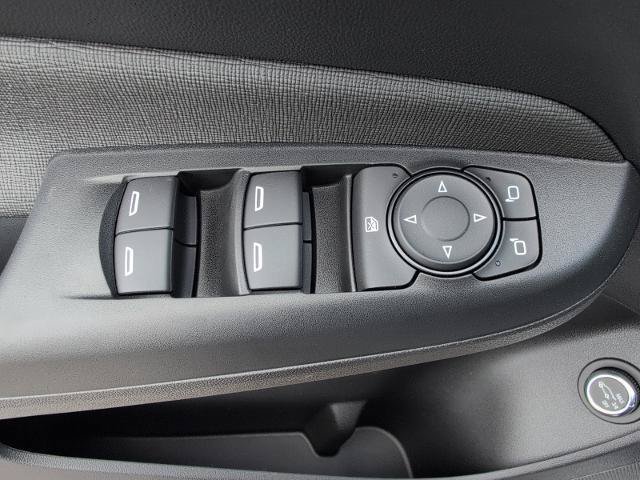 New 2026 Buick Envista Avenir FWD image 16