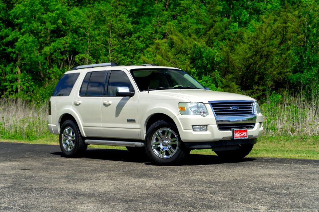 Used 2008 Ford Explorer Limited RWD image 1