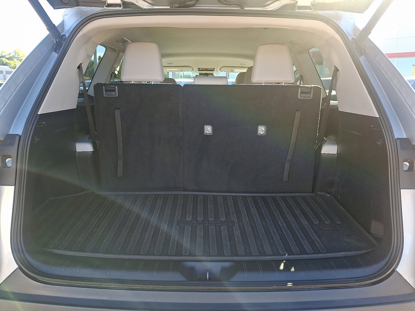 Certified 2024 Toyota Grand Highlander AWD Hybrid image 28