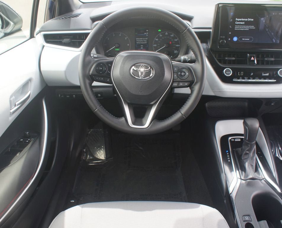 Used 2024 Toyota Corolla SE AWD/4WD image 5
