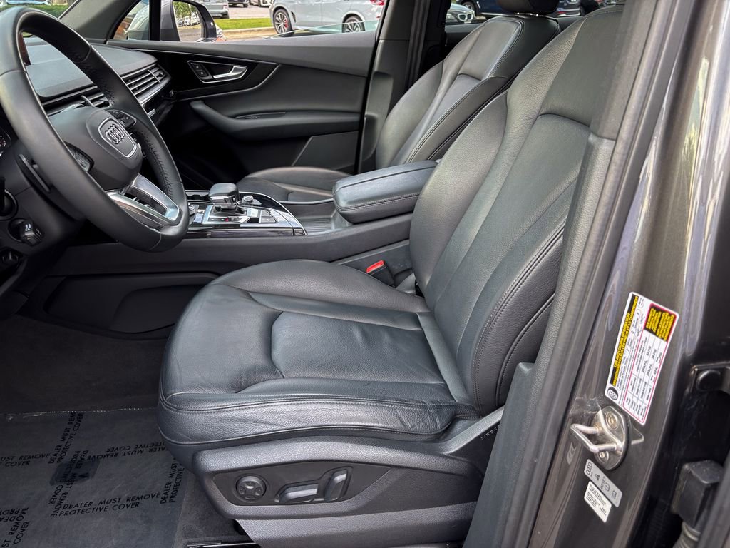 Used 2019 Audi Q7 3.0T Premium AWD/4WD image 14