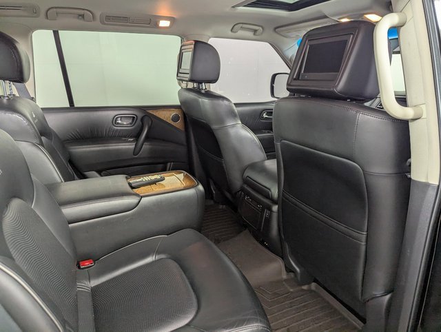 Used 2014 INFINITI QX80 4WD w/ Theater Package image 20