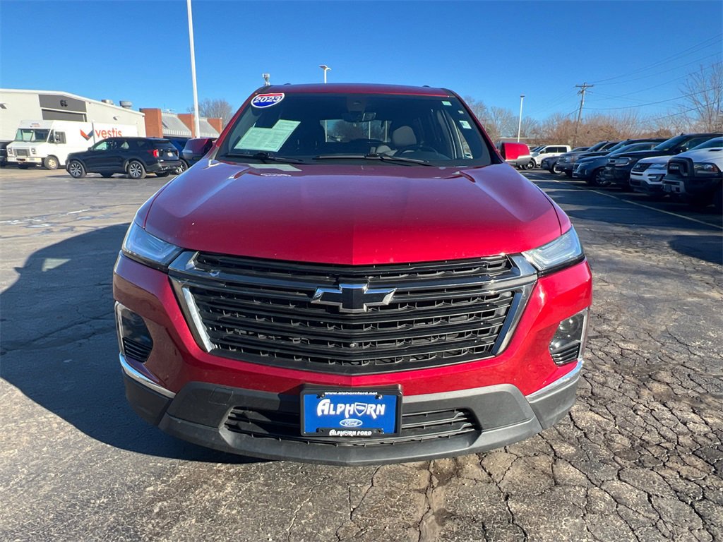 Used 2023 Chevrolet Traverse LT w/ Midnight/Sport Edition image 44