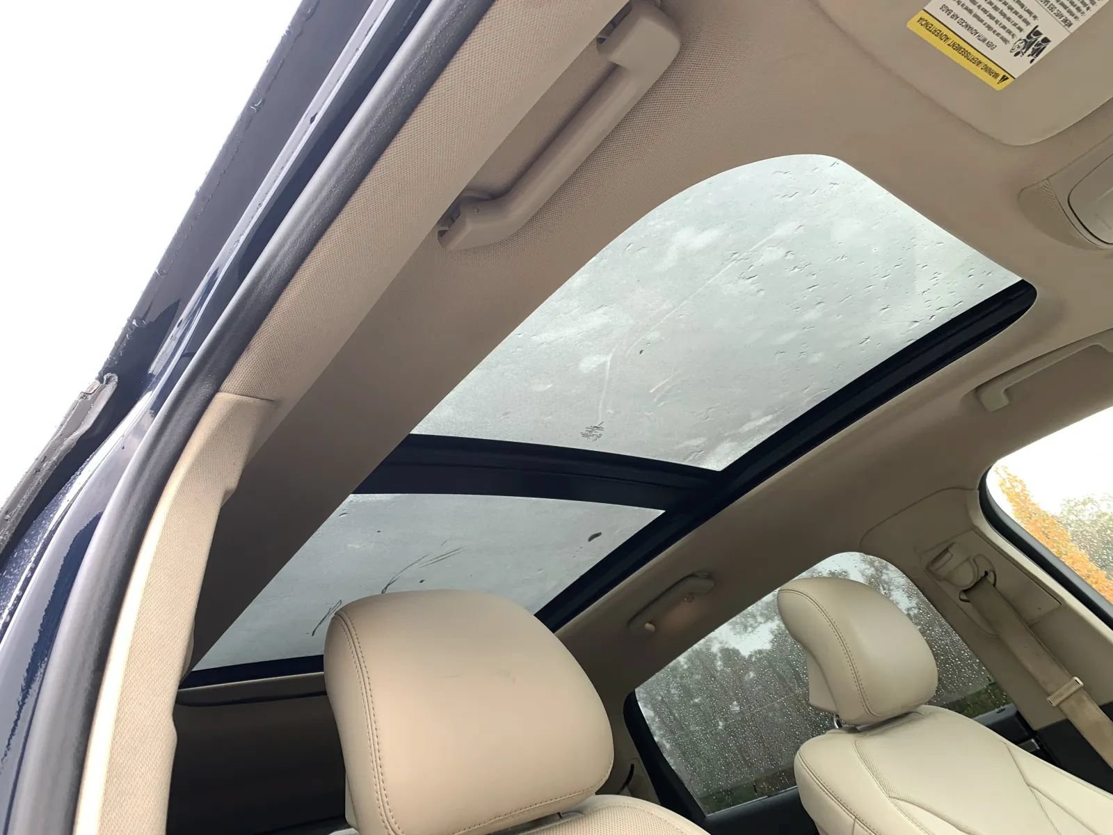 Used 2018 Lincoln MKX Reserve w/ Driver Assistance Package FWD image 11