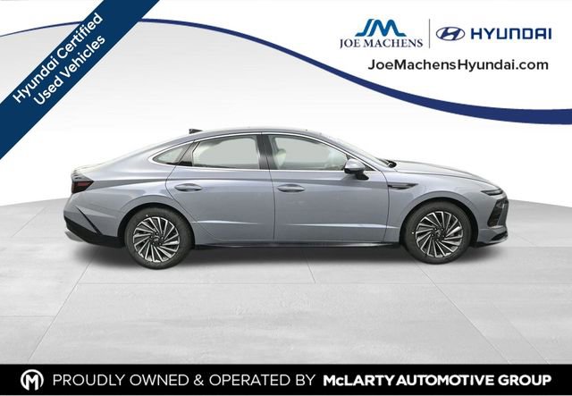 Used 2025 Hyundai Sonata Limited image 2