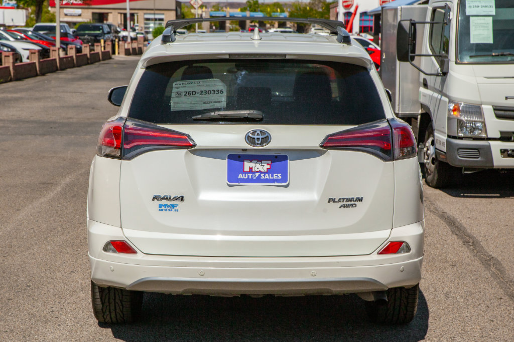 Used 2018 Toyota RAV4 Platinum AWD/4WD image 6