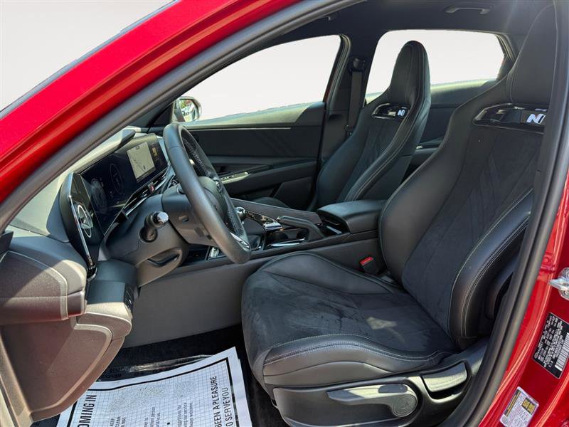 Used 2024 Hyundai Elantra N image 10