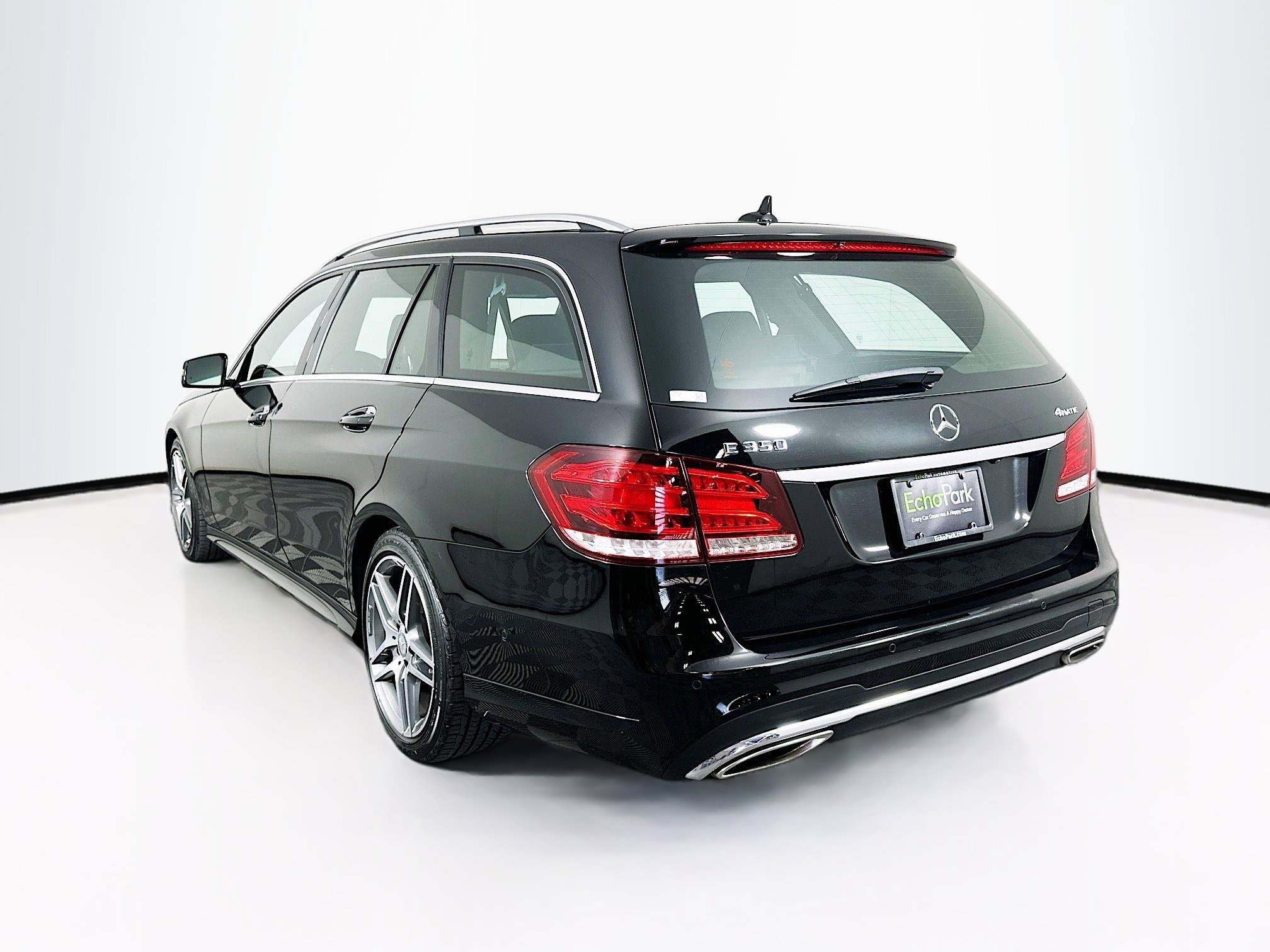 Used 2016 Mercedes-Benz E 350 4MATIC Wagon image 5