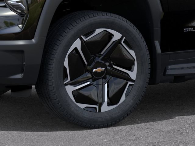 New 2026 Chevrolet Silverado EV LT AWD/4WD image 9