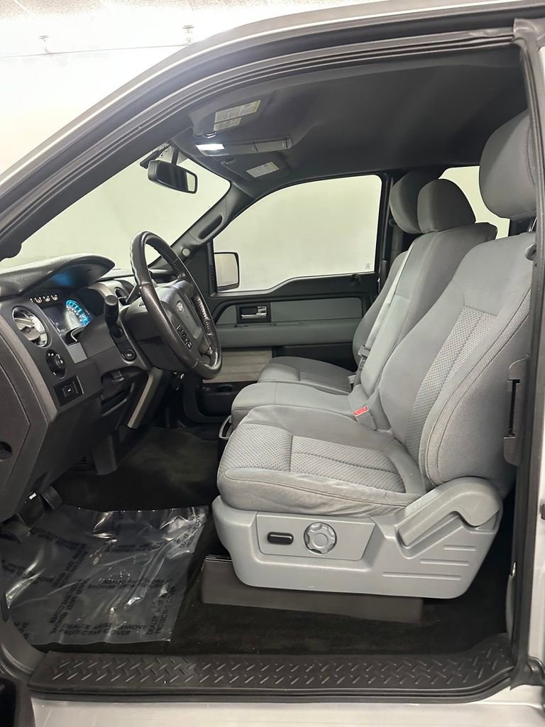 Used 2014 Ford F150 XLT w/ Equipment Group 302A Luxury image 11