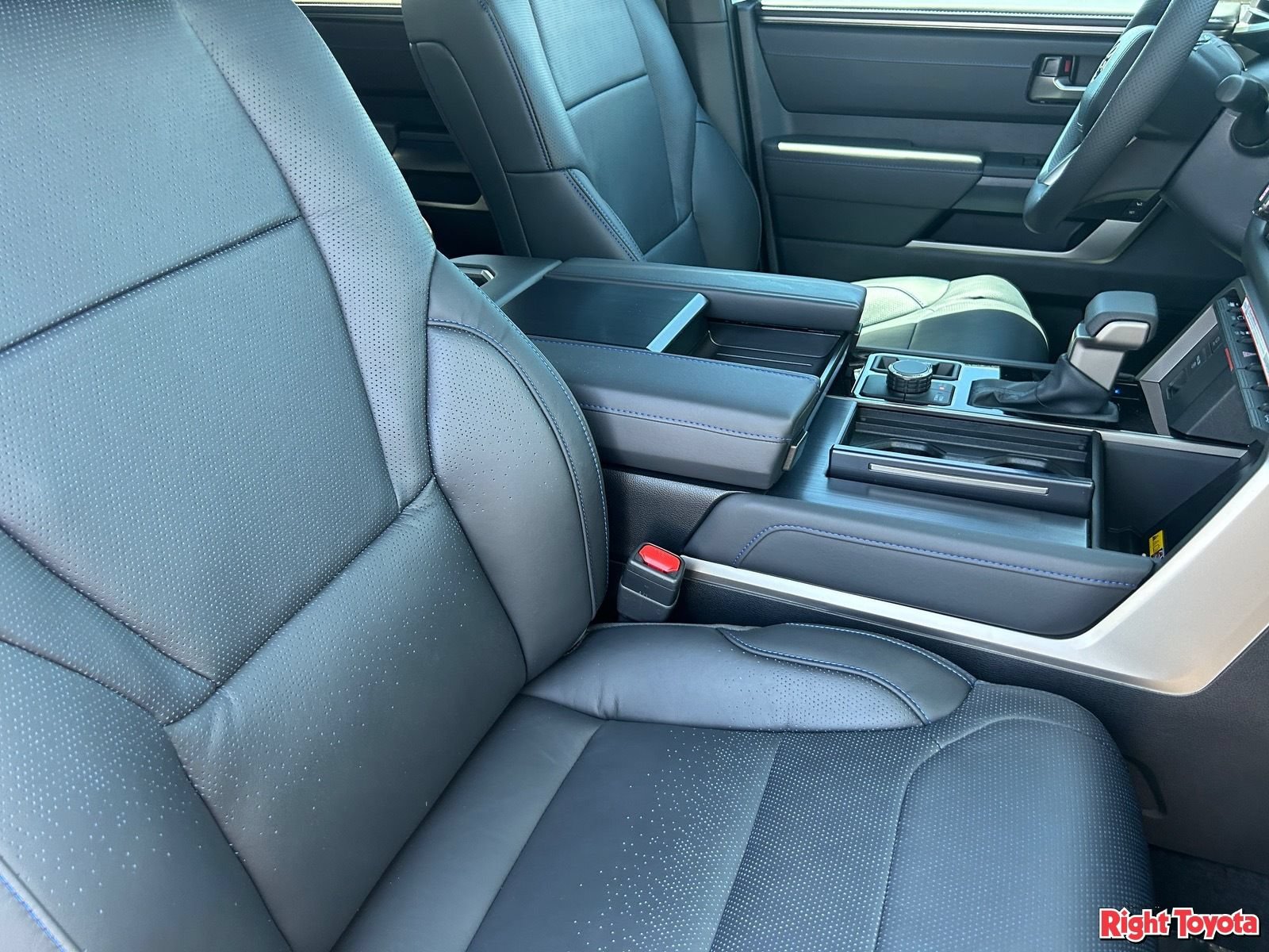 New 2026 Toyota Tundra Platinum AWD/4WD image 12