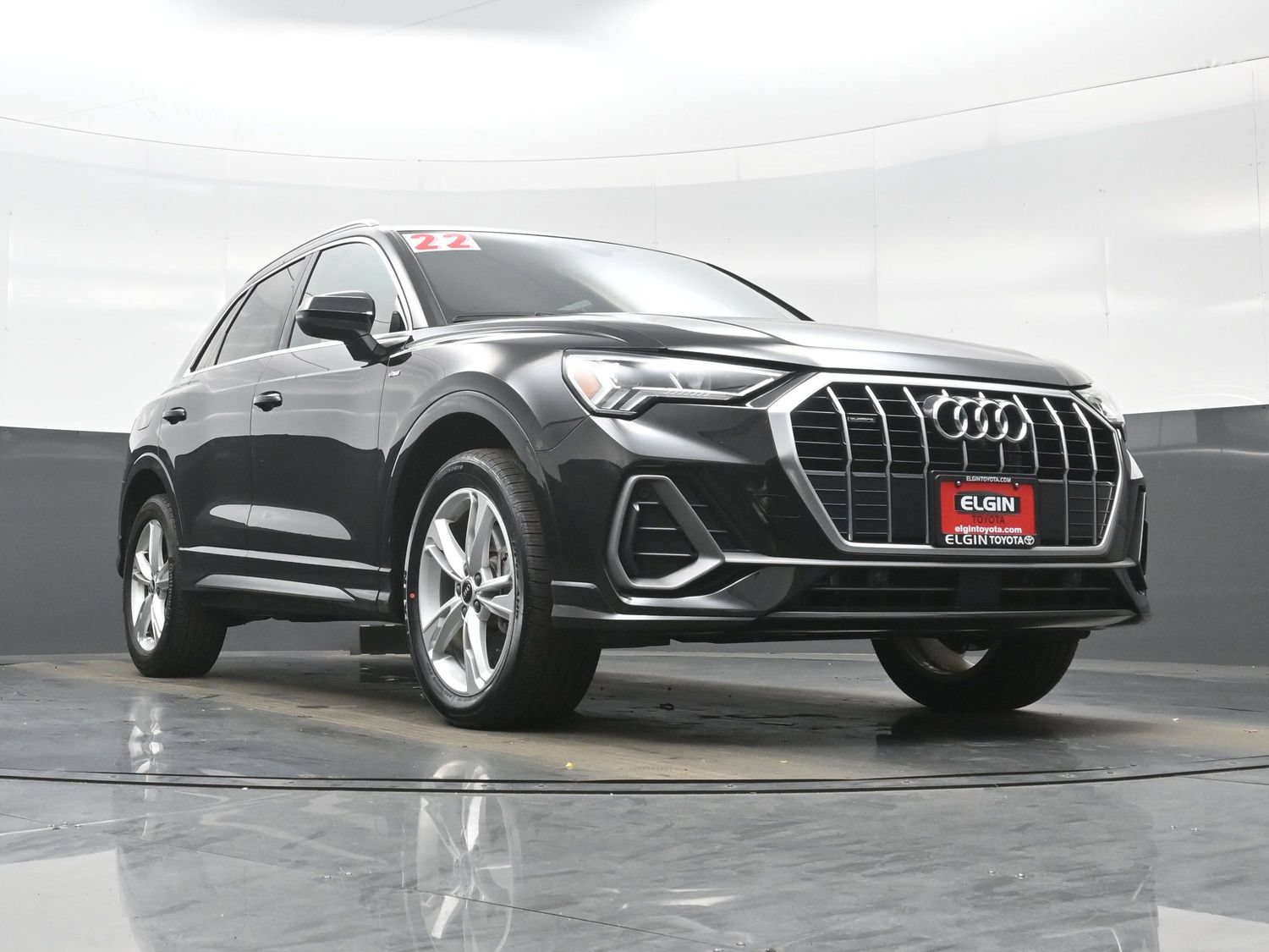 Used 2022 Audi Q3 2.0T Premium Plus w/ Premium Plus Package AWD/4WD image 27