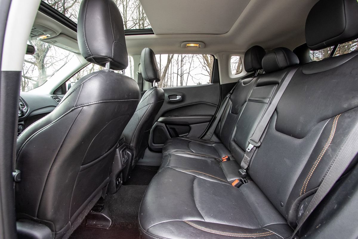 Used 2018 Jeep Compass Limited w/ Navigation Group image 28