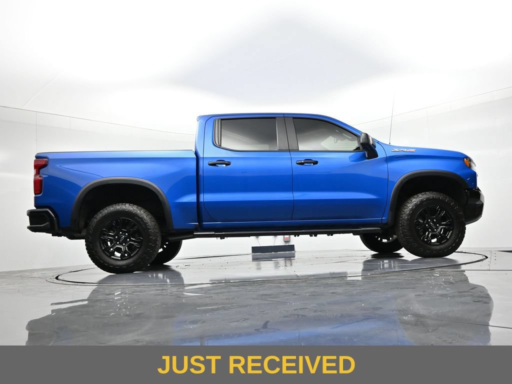 Used 2022 Chevrolet Silverado 1500 ZR2 AWD/4WD image 24