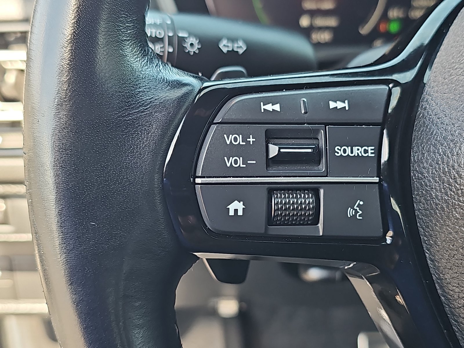 Used 2025 Honda Civic Sport image 16